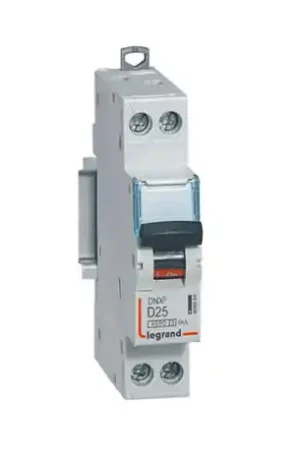 Achat Immédiat Disjoncteur DNX³ 4500 1P+N 230V 25A - 6kA courbe D 1 module 406804 borne à vis