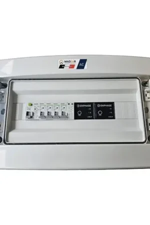 Coffret de protection AC Monophasé 6 kW avec C2/C20 pour micro-onduleur solaire Enphase Pas Cher